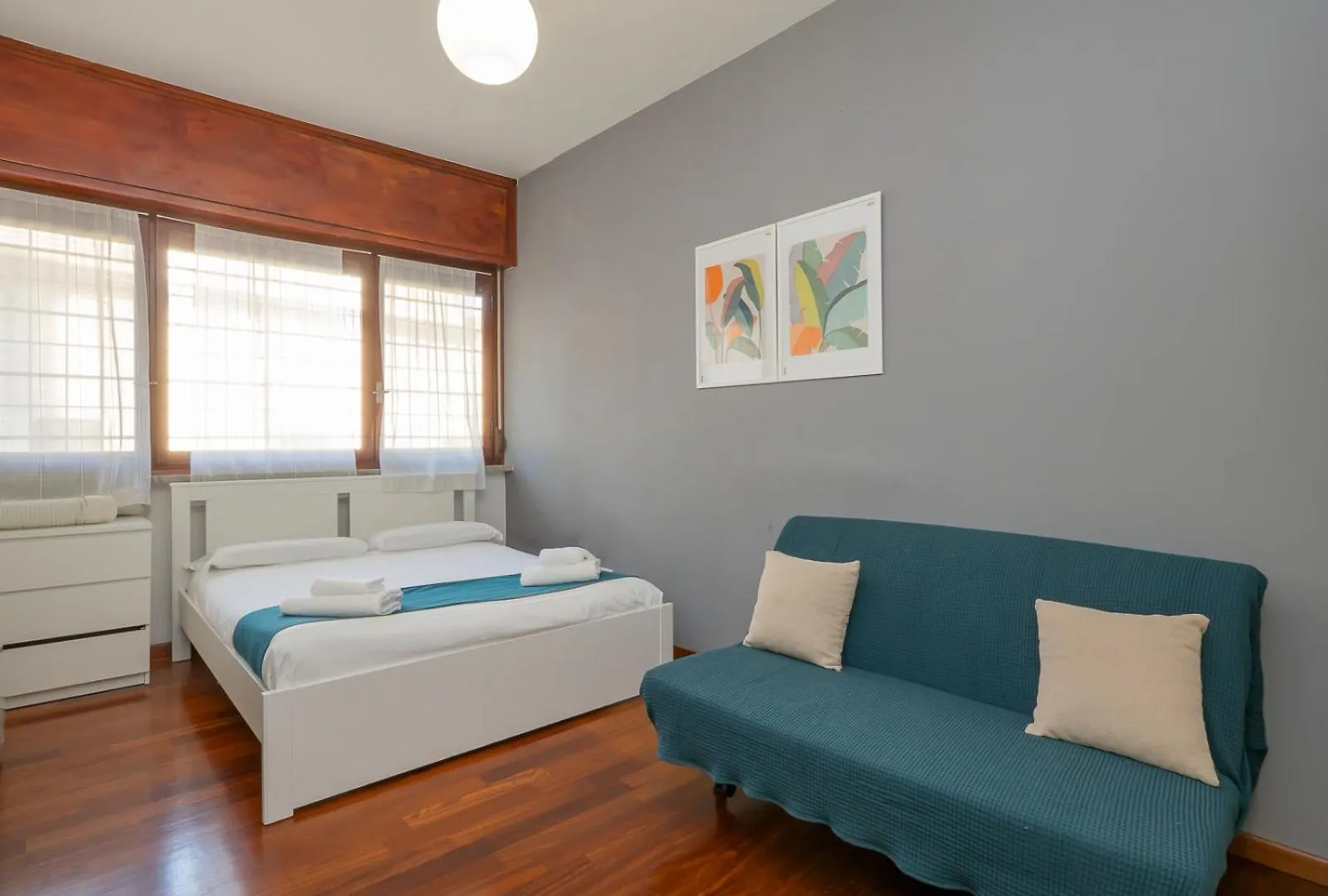 Xenia Apartments - Renovated Two-Room Apartment In Fiera Area Milão